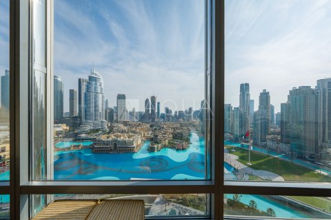 Appartement te koop in Downtown Dubai (Downtown Burj Dubai), Dubai, VAE 2 slaapkamers, 143.6 vr.m., nr 682492 - foto 15