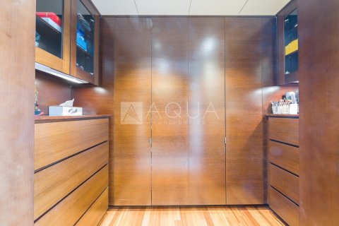 Appartement te koop in Downtown Dubai (Downtown Burj Dubai), Dubai, VAE 2 slaapkamers, 143.6 vr.m., nr 682492 - foto 21