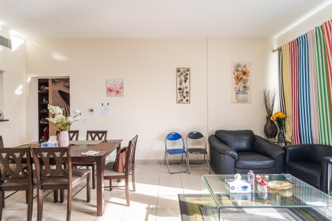 Lägenhet till försäljning i Dubai Sports City, Dubai, UAE 2 sovrum, 125 kvm Nr. 696206 - fotografi 4