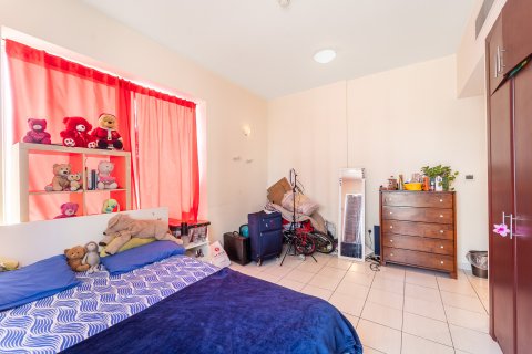 Lägenhet till försäljning i Dubai Sports City, Dubai, UAE 2 sovrum, 125 kvm Nr. 696206 - fotografi 8