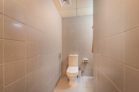 Lägenhet till försäljning i Dubai Sports City, Dubai, UAE 2 sovrum, 125 kvm Nr. 696206 - fotografi 12