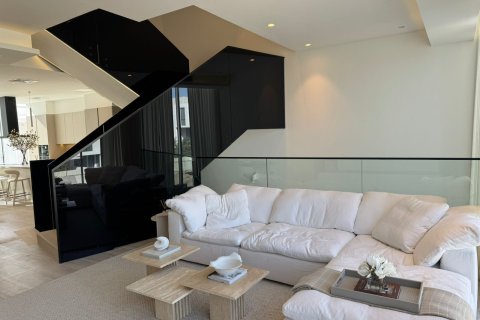 Vila v Wadi Al Safa 3, Dubai, SAE 4 spálne, 180 m2 č. 696229 - Fotografia 8