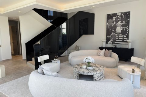 Vila v Wadi Al Safa 3, Dubai, SAE 4 spálne, 180 m2 č. 696229 - Fotografia 3