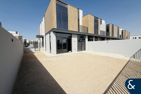 וילה להשכרה ב Mudon, Dubai, איחוד האמירויות  4 חדרי שינה, 245 מ"ר, מספר 688799 - תמונה 2