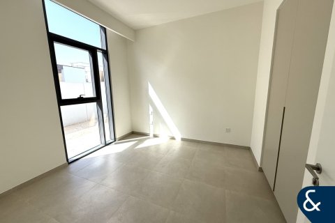 וילה להשכרה ב Mudon, Dubai, איחוד האמירויות  4 חדרי שינה, 245 מ"ר, מספר 688799 - תמונה 8