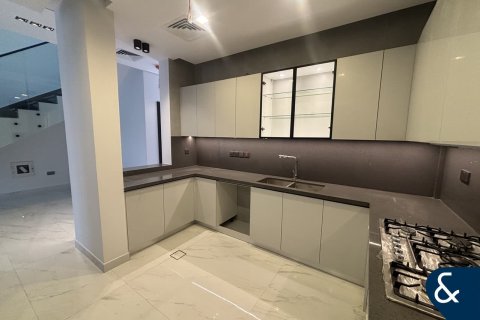 Vilă de închiriat în Al Furjan, Dubai, EAU 4 dormitoare, 222 mp.  №688798 - poză 5