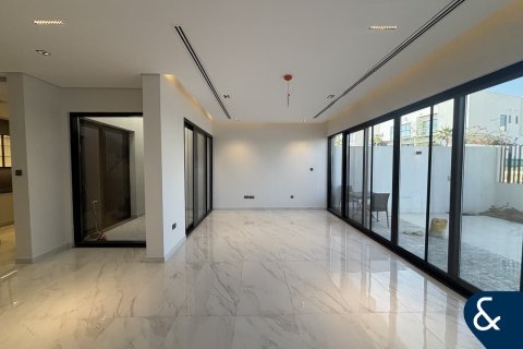 Vila v Al Furjan, Dubai, SAE 4 ložnice, 222 m² Č.: 688798