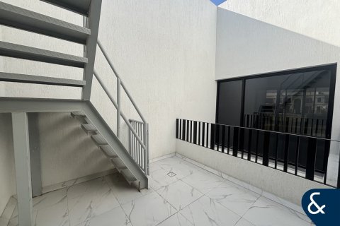 Vilă de închiriat în Al Furjan, Dubai, EAU 4 dormitoare, 222 mp.  №688798 - poză 16