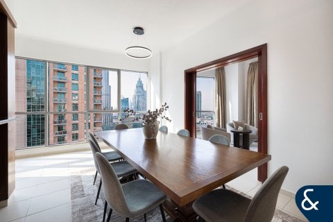 شقة للإيجار في وسط مدينة دبي، دبي، الإمارات العربية المتحدة 3 غرفة نوم ، 241 متر مربع ، رقم 688795 - صورة 10