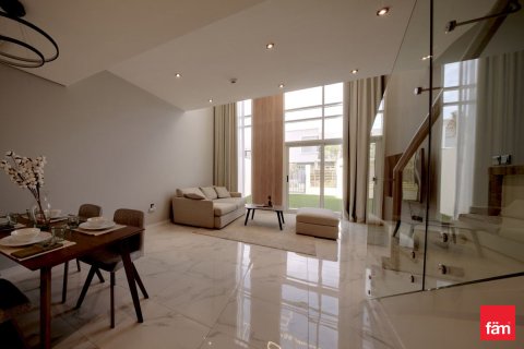 Casa urbana para venda em Dubai, EAU 2 quartos, 123.7 m2 № 718528 - foto 2