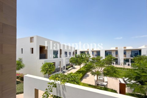 Townhouse in Arabian Ranches 3, Dubai, UAE 3 bedrooms, 135.91987609 sq.m. № 740712 - photo 21