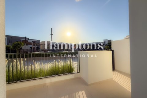 Townhouse in Arabian Ranches 3, Dubai, UAE 3 bedrooms, 125.32614700 sq.m. № 740713 - photo 10