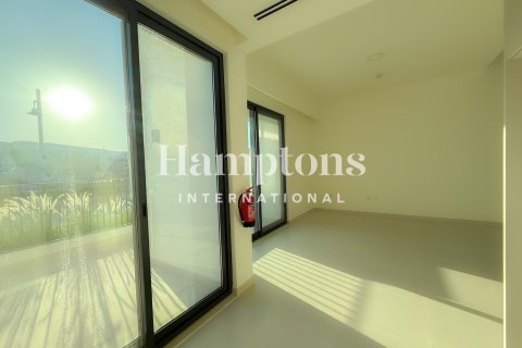 Townhouse in Arabian Ranches 3, Dubai, UAE 3 bedrooms, 125.32614700 sq.m. № 740713 - photo 5