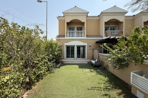 Városi lakóépület itt: Jumeirah Village Triangle, Dubai, EAE, 1 hálószoba, 170 m², azonosító: 734283 - fénykép 1