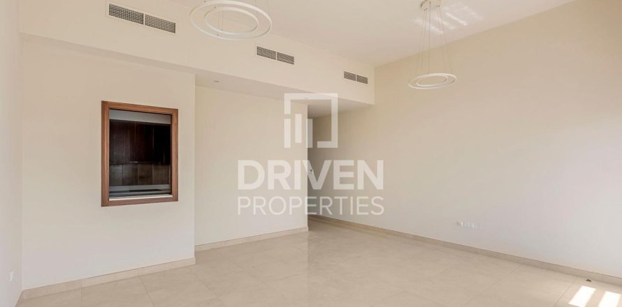Vila v Al Furjan, Dubai, SAE 4 ložnice, 170 m² Č.: 655203