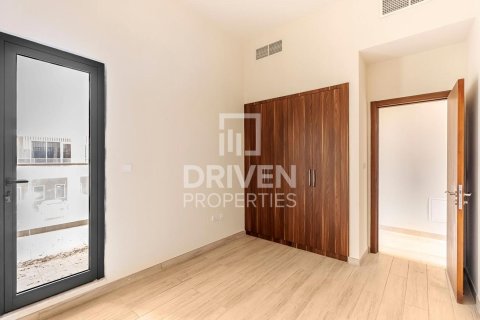 Vila v Al Furjan, Dubai, SAE 4 ložnice, 170 m² Č.: 655203 - fotografie 10