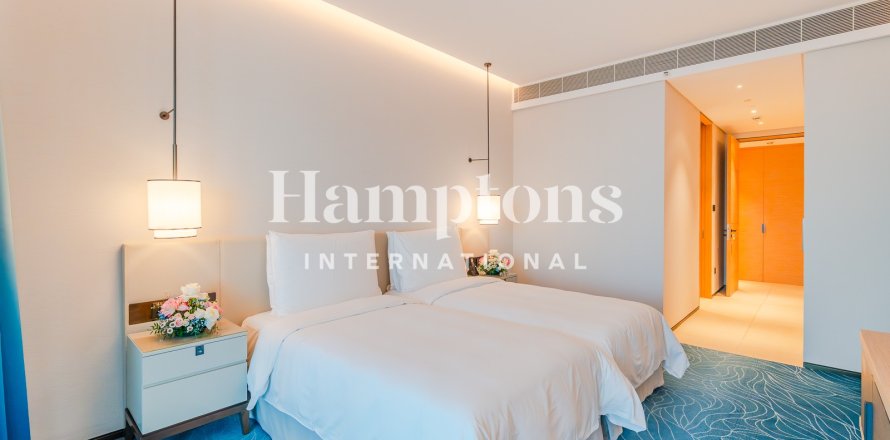 Appartement à Jumeirah Beach Residence, Dubai, EAU: 4 chambres, 335.31 m2 № 740400