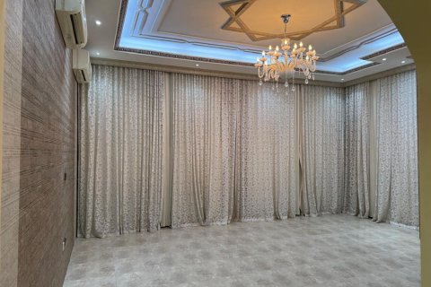 Vila u gradu Ras Al Khaimah, UAE 4 spavaće sobe, 725 m2 Br. 734625 - Slika 10