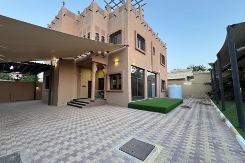 Vila u gradu Ras Al Khaimah, UAE 4 spavaće sobe, 725 m2 Br. 734625