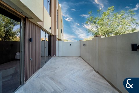 Βίλα σε Dubai Sports City, Dubai, ΗΑΕ 4 υπνοδωμάτια, 343 τ.μ. Αρ. 671189 - φωτογραφία 22