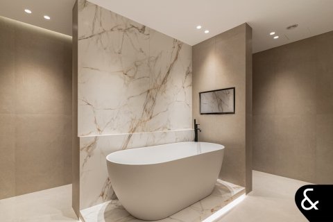 Вилла Jumeirah Islands, Дубай, БАӘ-да 5 жатын бөлмелер, 581 м² № 671191 - фото 24