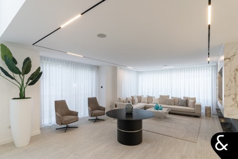 Вилла Jumeirah Islands, Дубай, БАӘ-да 5 жатын бөлмелер, 581 м² № 671191 - фото 8