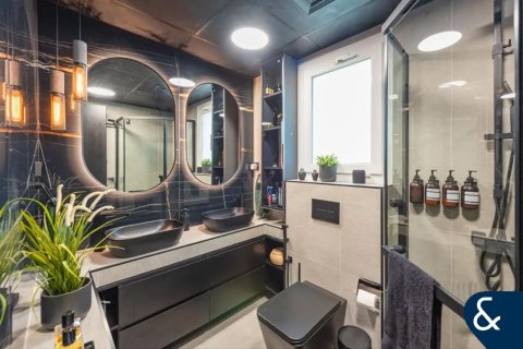 Βίλα σε The Springs, Dubai, ΗΑΕ 2 υπνοδωμάτια, 167 τ.μ. Αρ. 671190 - φωτογραφία 15