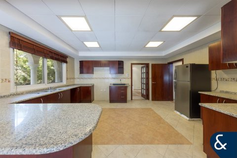 Vila v Green Community, Dubai, SAE 5 spální, 577 m2 č. 671186 - Fotografia 16