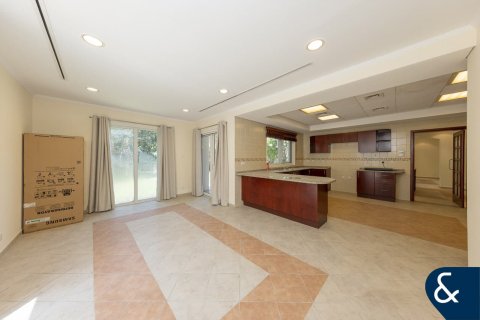Vila v Green Community, Dubai, SAE 5 spální, 577 m2 č. 671186 - Fotografia 15