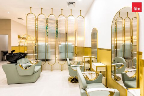 Shop in Business Bay, Dubai, UAE 123.8 sq.m. № 725848 - photo 5
