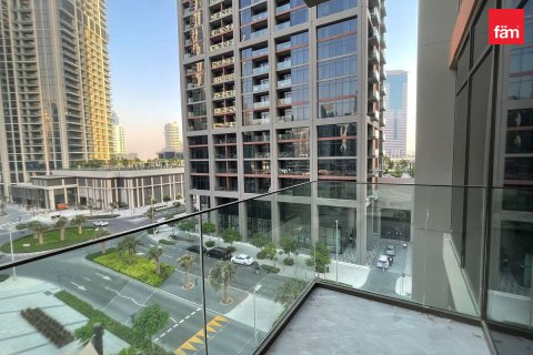 Apartment in Business Bay, Dubai, UAE 37.9 sq.m. № 725849 - photo 1