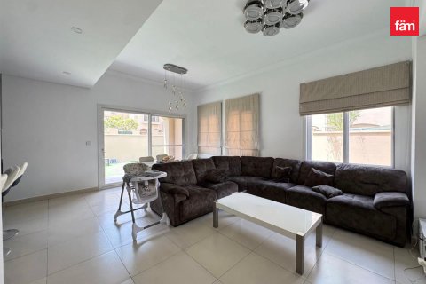 Townhouse in Dubai, UAE 3 bedrooms, 279.4 sq.m. № 725843 - photo 3