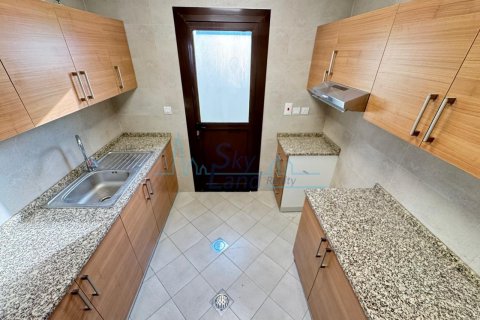 Vila v Jumeirah, Dubai, SAE 5 spální, 279 m2 č. 688128 - Fotografia 19