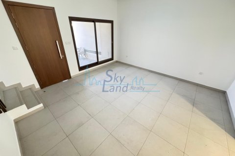 Vila v Jumeirah, Dubai, SAE 5 spální, 279 m2 č. 688128 - Fotografia 11