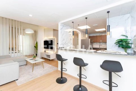 Dubai Marina, UAE의 판매용 아파트 침실 3개, 130제곱미터 번호 711867 - 사진 2