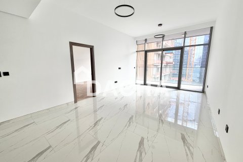 Apartament na sprzedaż w Business Bay, Dubai, ZEA 1 sypialnia, 90 mkw., nr 711873 - zdjęcie 2
