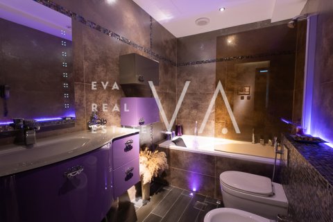 Byt v Dubai Marina, SAE 2 ložnice, 116.87 m² Č.: 637607 - fotografie 14