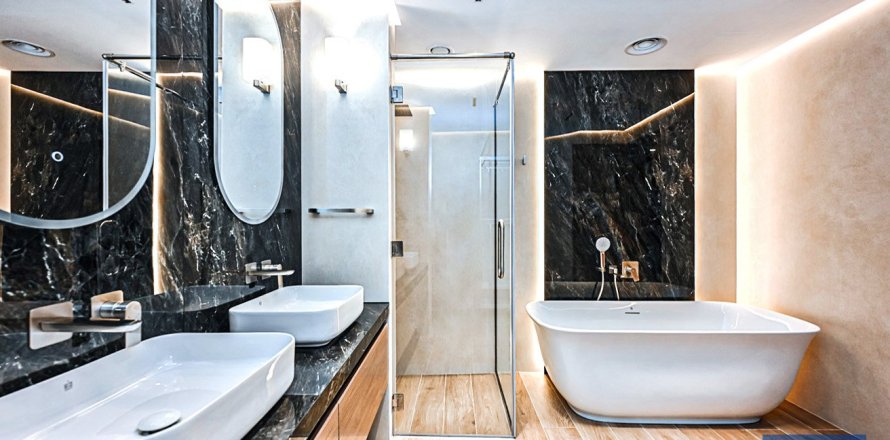 Wohnung in Palm Jumeirah, Dubai, VAE: 1 Schlafzimmer, 122 m2 Nr. 704255