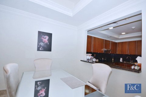 Apartment til salg i Palm Jumeirah, Dubai, UAE 1 soveværelse, 124 kvm № 704252 - foto 3