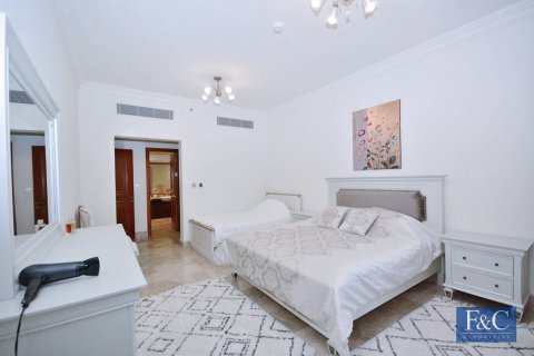 Apartment til salg i Palm Jumeirah, Dubai, UAE 1 soveværelse, 124 kvm № 704252 - foto 10