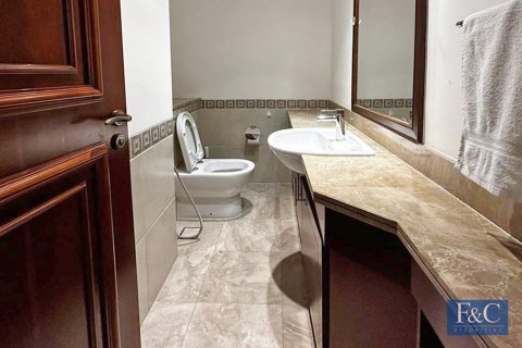 Apartment til salg i Palm Jumeirah, Dubai, UAE 1 soveværelse, 123 kvm № 704258 - foto 5
