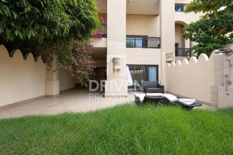 Dvoupatrový byt v Palm Jumeirah, Dubai, SAE 3 ložnice, 636.29 m² Č.: 743096 - fotografie 30
