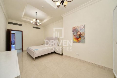 Dvoupatrový byt v Palm Jumeirah, Dubai, SAE 3 ložnice, 636.29 m² Č.: 743096 - fotografie 5