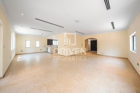 Huvila Jumeirah Park, Dubai, Arabiemiraatit 3 makuuhuonetta, 760.97 m2 № 746507 - kuva 4