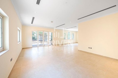 Huvila Jumeirah Park, Dubai, Arabiemiraatit 3 makuuhuonetta, 760.97 m2 № 746507 - kuva 2