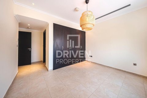 Huvila Jumeirah Park, Dubai, Arabiemiraatit 3 makuuhuonetta, 760.97 m2 № 746507 - kuva 12