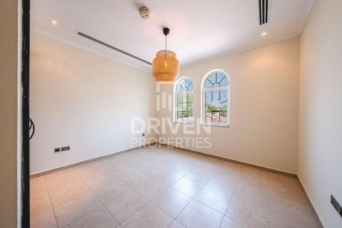 Huvila Jumeirah Park, Dubai, Arabiemiraatit 3 makuuhuonetta, 760.97 m2 № 746507 - kuva 9