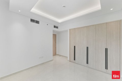 Apartment in Dubai, UAE 2 bedrooms, 121.9 sq.m. № 648022 - photo 2