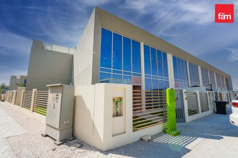 Rijtjeshuis te huur in Dubai, VAE 3 slaapkamers, 140.4 vr.m., nr 648024 - foto 19