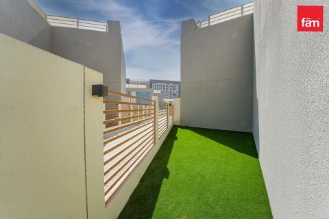 Rijtjeshuis te huur in Dubai, VAE 3 slaapkamers, 140.4 vr.m., nr 648024 - foto 24